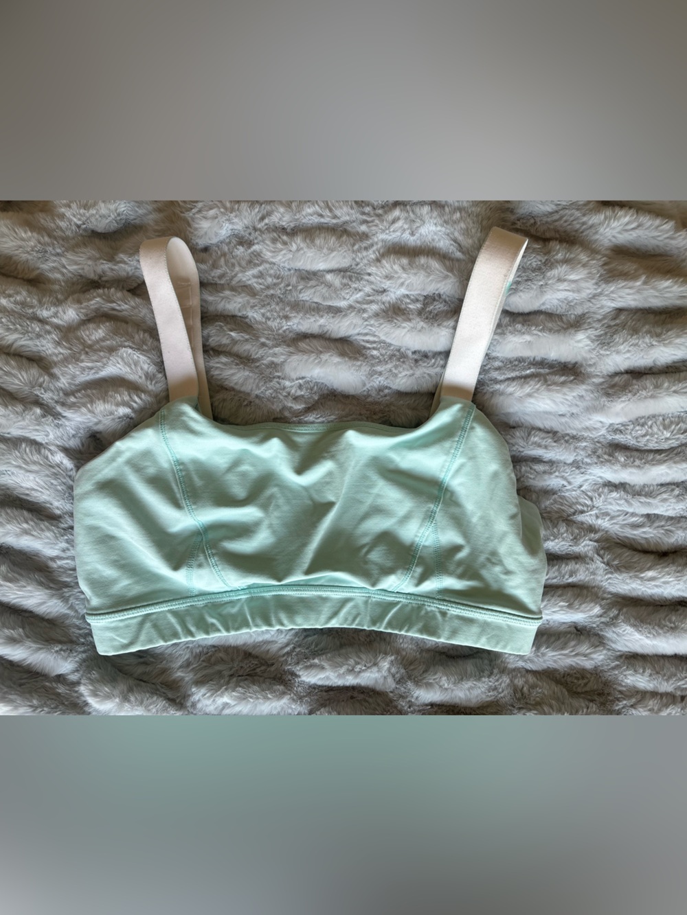 Lululemon bra